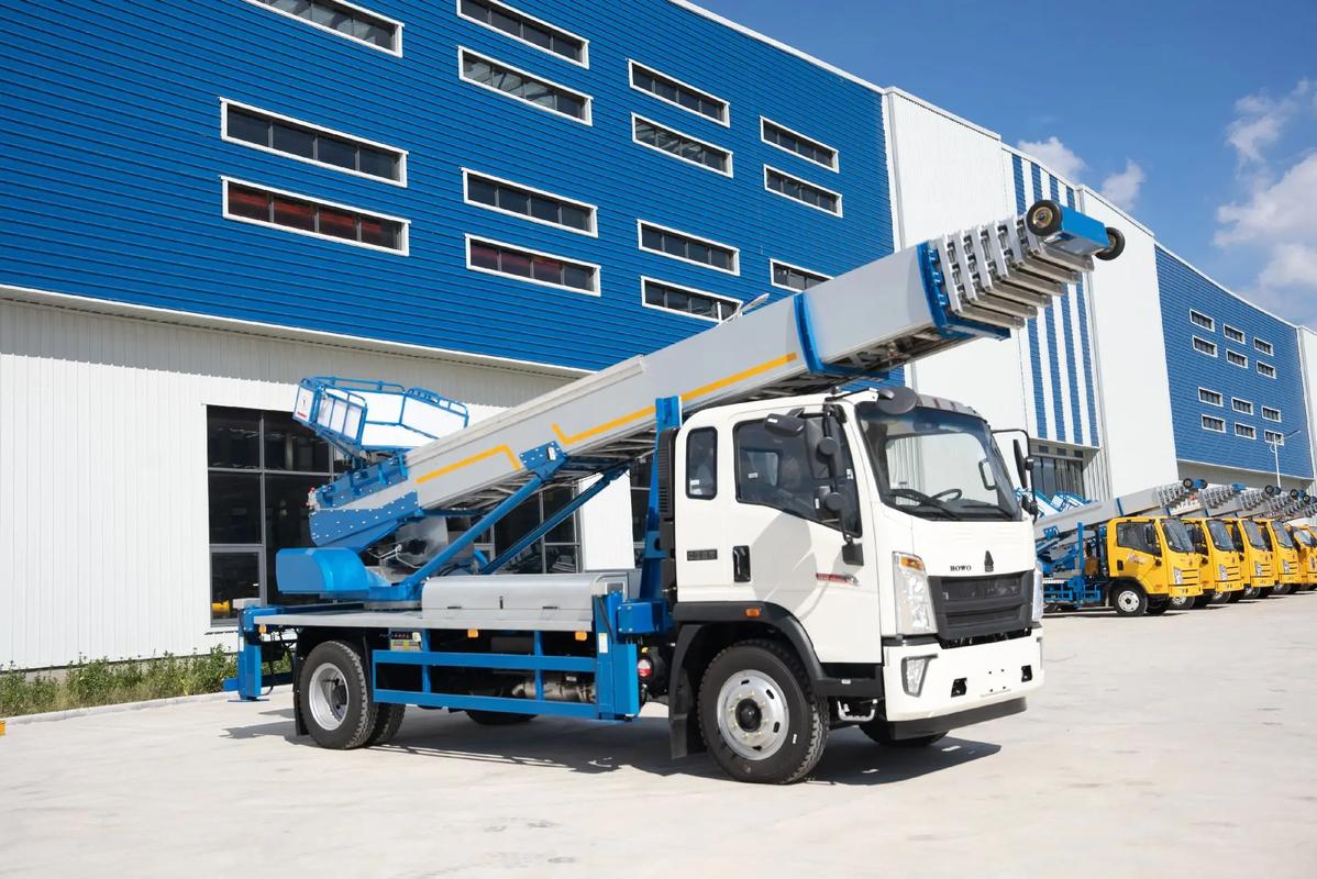 邵武出租云梯车高空作业车 建筑垃圾搬运