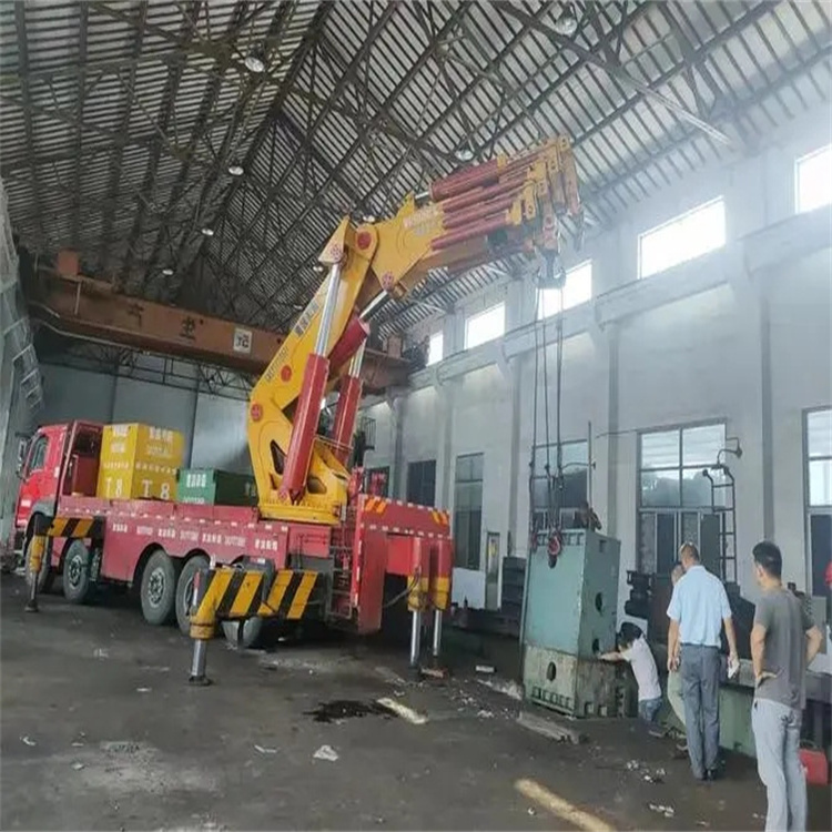 邵武山区地形租赁哪种吊车最合适？